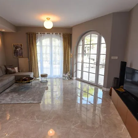 Apartment Melani Near Center Zadar